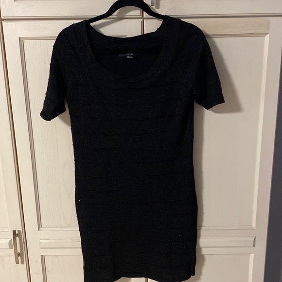 Forever 21 Dresses & Skirts - A very cute black with sparkle dress in size large